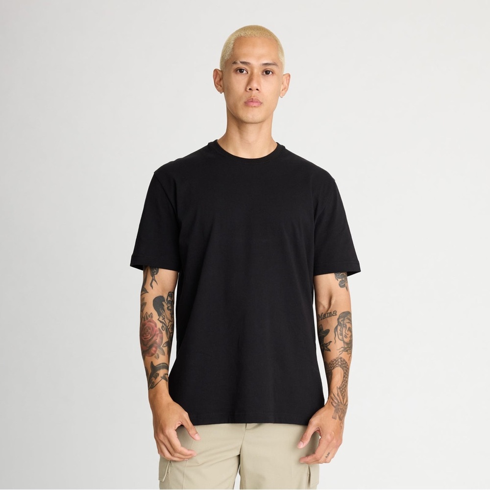 Tomorrow’s Laundry Basic Black Short Sleeve Men's Tee Shirt